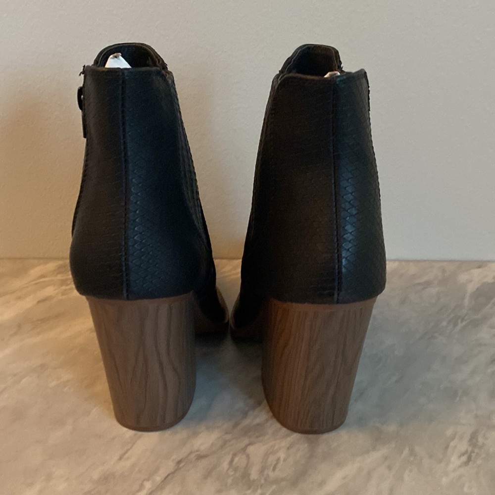 Black snake booties - Picture 3 of 6